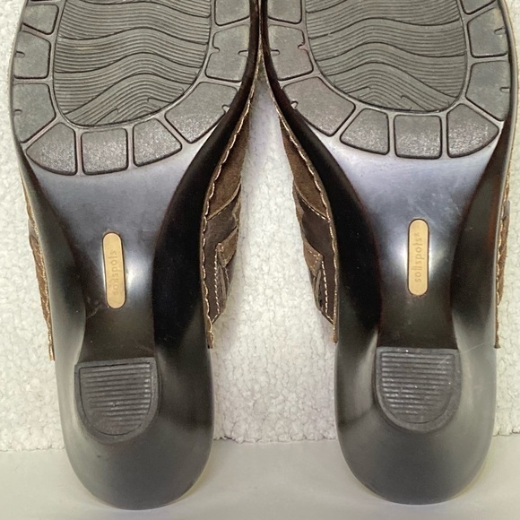SoftSpots Cath Womens Brown Suede Leather Slip On Mule Heels Shoes SZ US 9 W - Picture 10 of 11